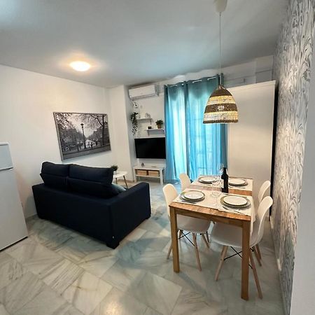 Apartamentos Don Diego La Carihuela Торемолинос Екстериор снимка