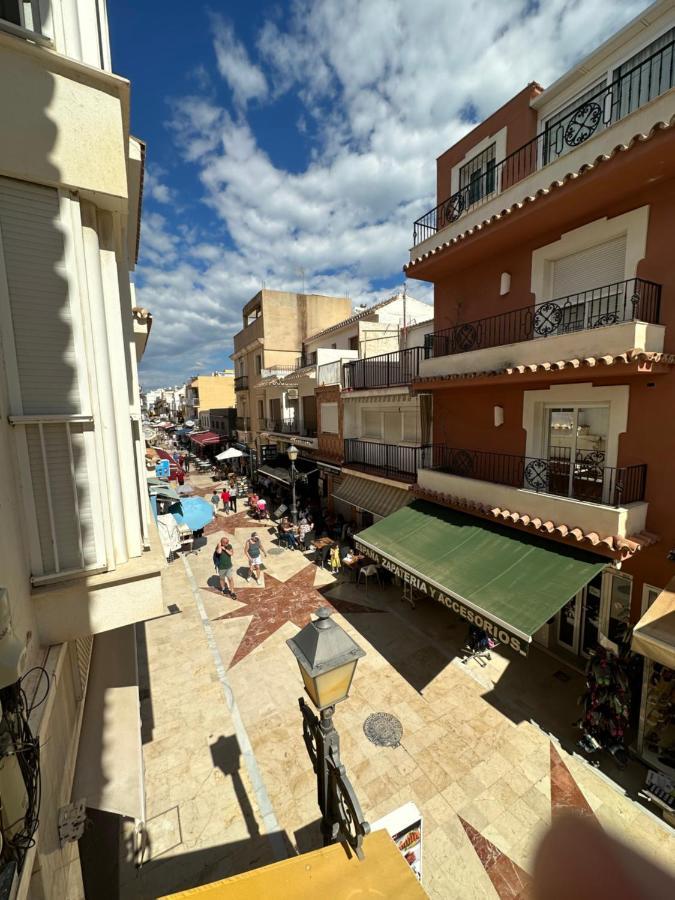 Apartamentos Don Diego La Carihuela Торемолинос Екстериор снимка